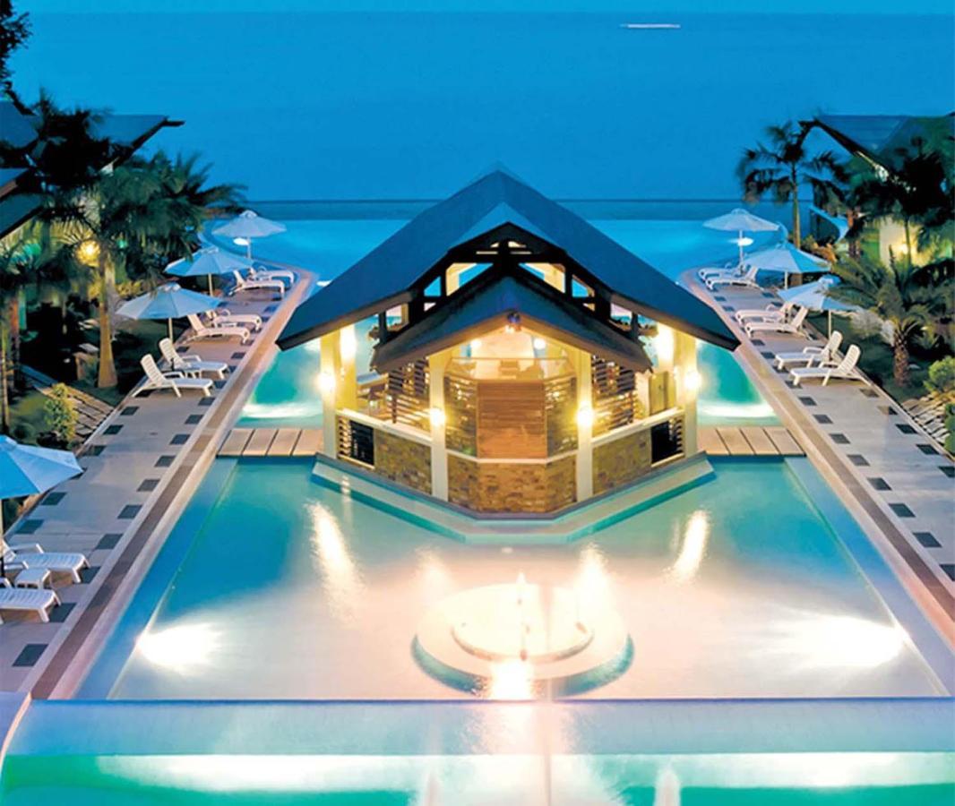 Acuatico Beach Resort & Hotel Inc. Сан Хуан Екстериор снимка